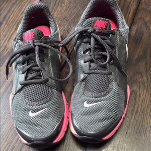 Nike Women's Gray and Pink Running Shoes